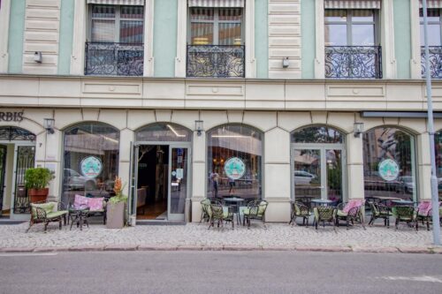 Rajská 7, 811 08 Bratislava - Staré Mesto - fungujúce bistro/bar